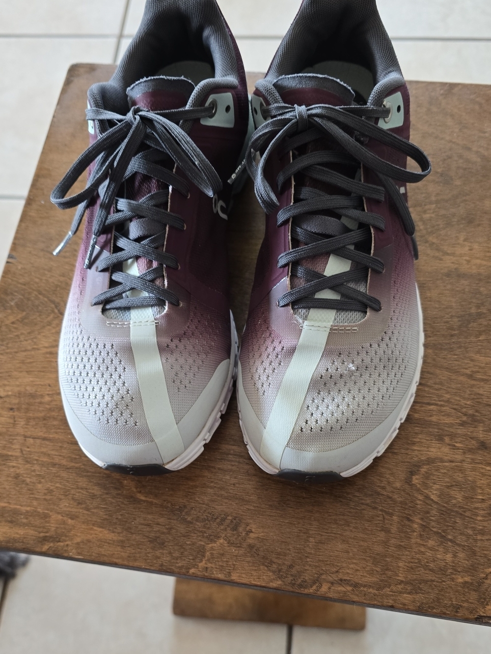 Clouds Maroon and Gray Athletic Sneakers 8.5